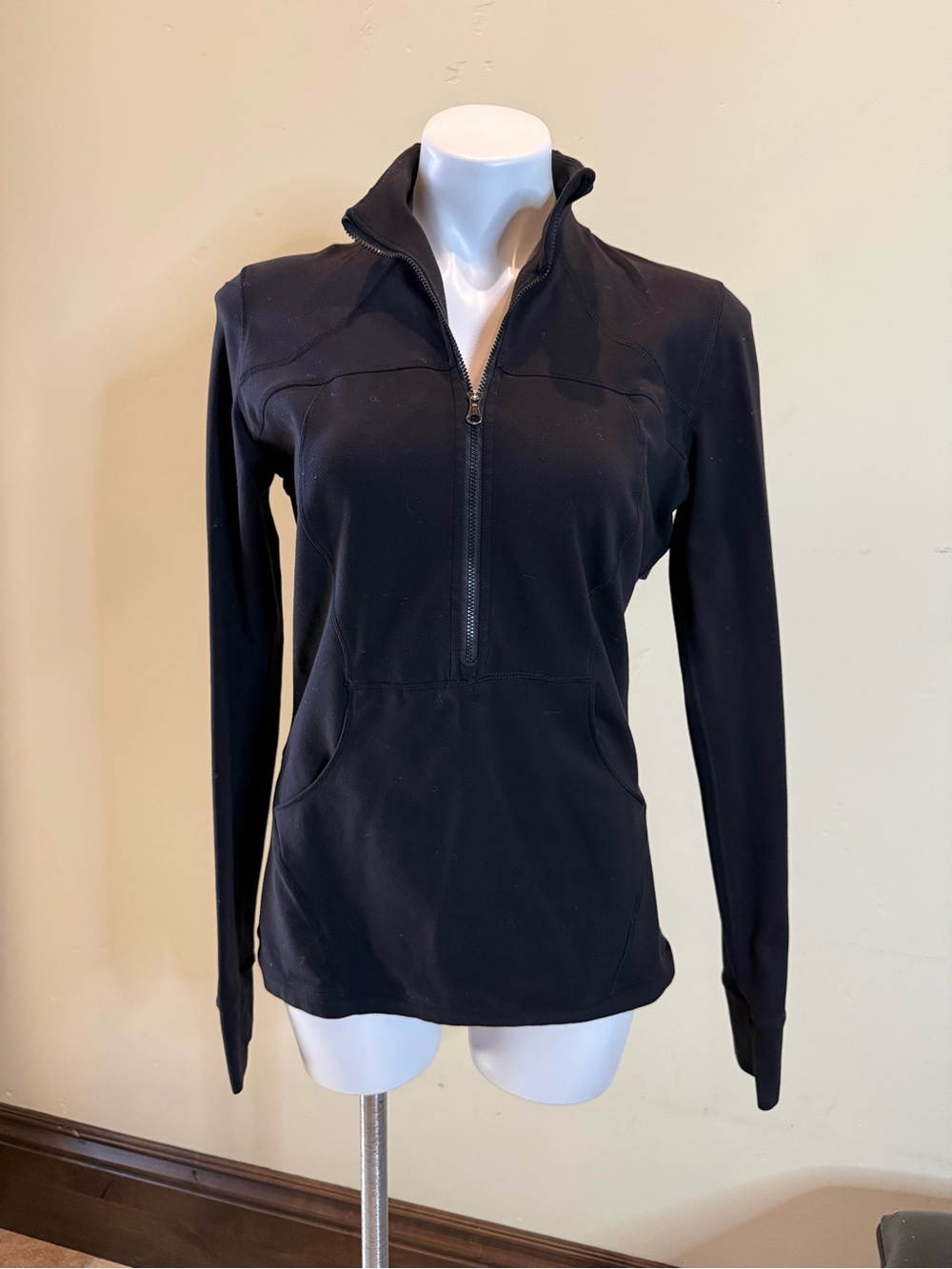 Lululemon Black Athletic 1/2 zip
